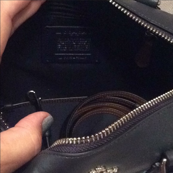 💗COACH💗Handbag & Keyfob/Card Holder Set - Picture 3 of 4